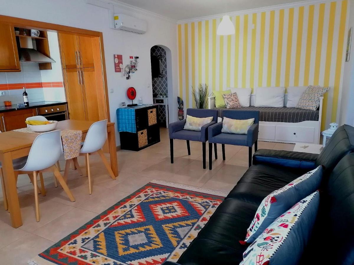 Apartamento Praiamar Віла-Нова-де-Мілфонтеш Екстер'єр фото