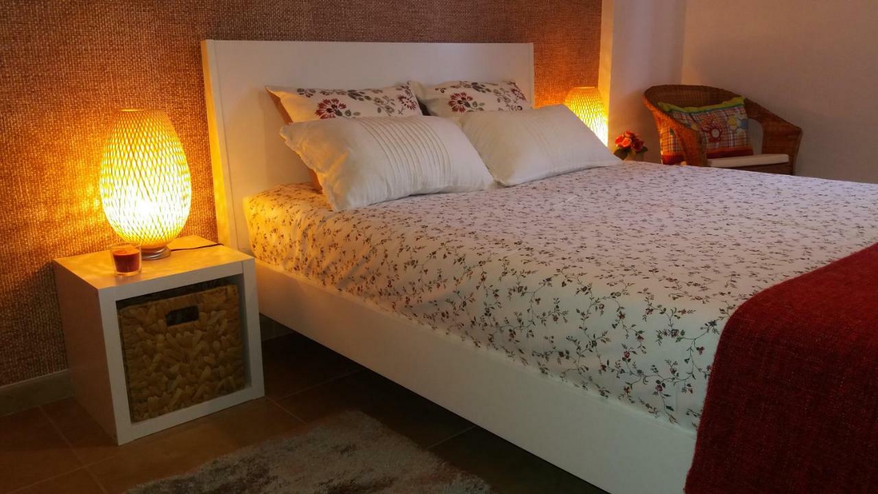 Apartamento Praiamar Віла-Нова-де-Мілфонтеш Екстер'єр фото